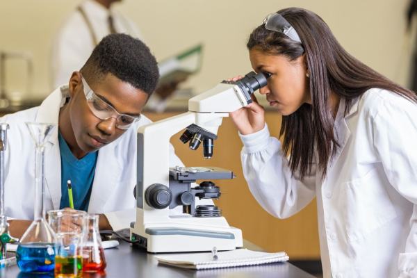 10 Best Universities to Study Biology in Canada